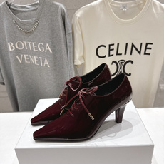 高版本出厂CELINE/赛琳F032 2026ss新品简易尖头玛丽珍复古风高跟鞋~复古简约又时尚 上脚舒 高版本出厂CELINE/赛琳F032 2026ss新品简易尖头玛丽珍复古风高跟鞋~复古简约又时尚 上脚舒