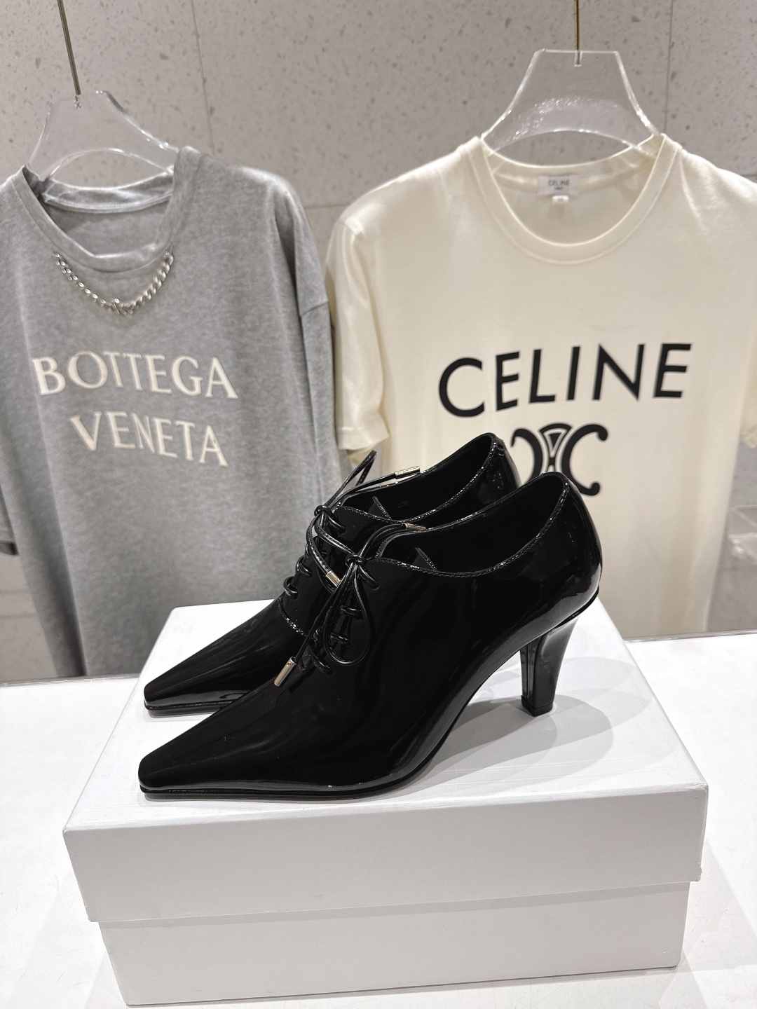 高版本出厂CELINE/赛琳F032 2026ss新品简易尖头玛丽珍复古风高跟鞋~复古简约又时尚 上脚舒 高版本出厂CELINE/赛琳F032 2026ss新品简易尖头玛丽珍复古风高跟鞋~复古简约又时尚 上脚舒