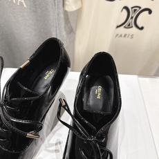 高版本出厂CELINE/赛琳F032 2026ss新品简易尖头玛丽珍复古风高跟鞋~复古简约又时尚 上脚舒 高版本出厂CELINE/赛琳F032 2026ss新品简易尖头玛丽珍复古风高跟鞋~复古简约又时尚 上脚舒