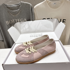 高版本出厂 Maison Margiela 马吉拉MM6新款休闲鞋德训鞋...顶级品质 新品🆕原版复刻 高版本出厂 Maison Margiela 马吉拉MM6新款休闲鞋德训鞋...顶级品质 新品🆕原版复刻