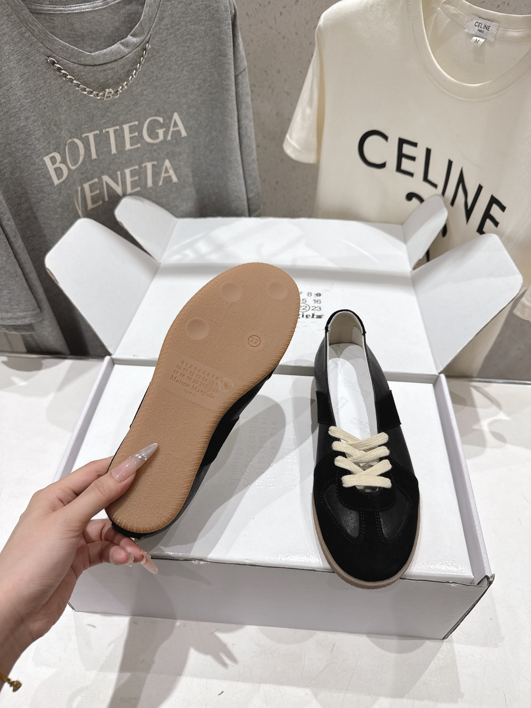 高版本出厂 Maison Margiela 马吉拉MM6新款休闲鞋德训鞋...顶级品质 新品🆕原版复刻 高版本出厂 Maison Margiela 马吉拉MM6新款休闲鞋德训鞋...顶级品质 新品🆕原版复刻