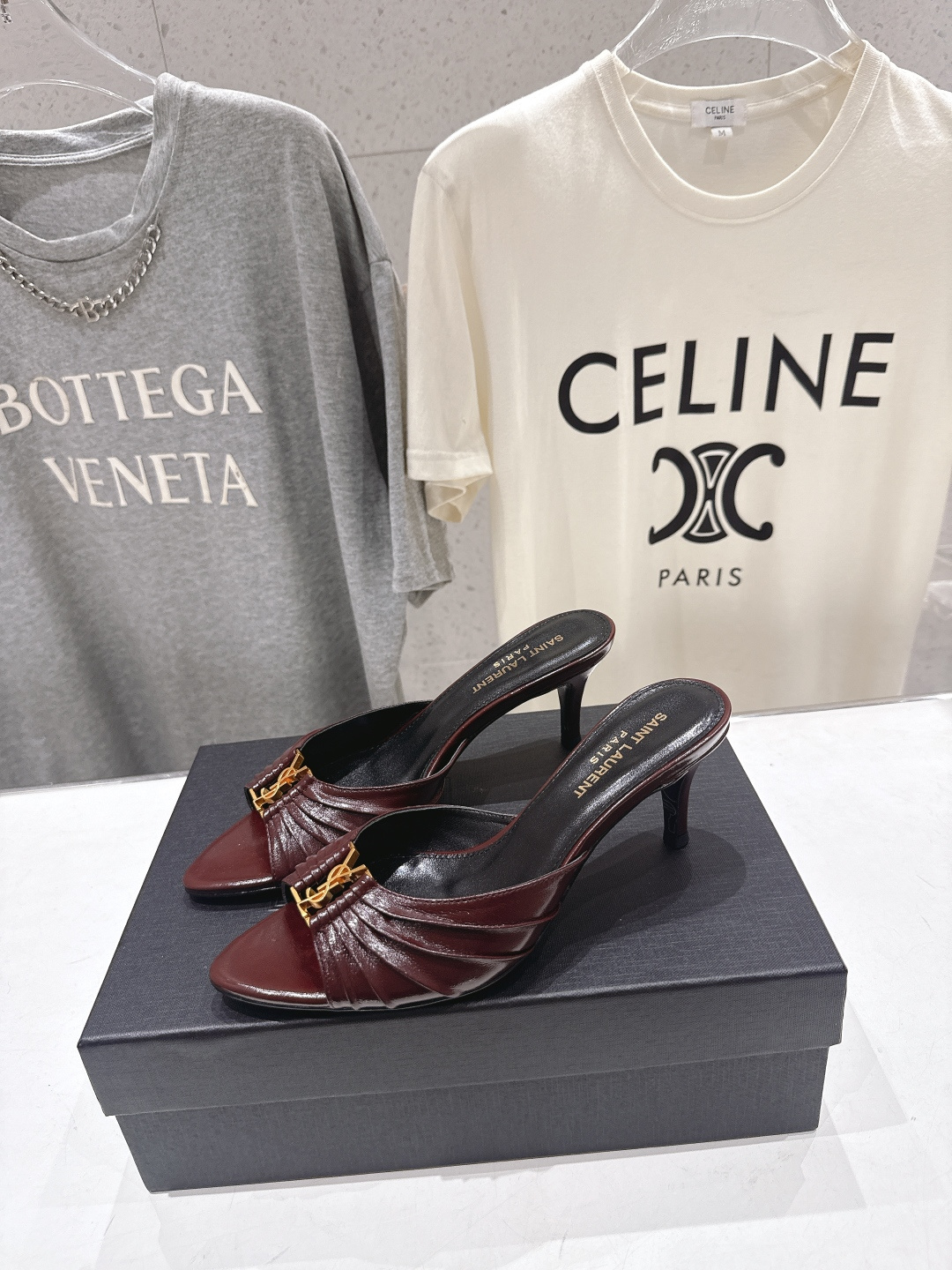 高版本出厂 「SAINT LAURENT*」F017 圣罗兰26ss夏季新款ysl 圣罗兰高跟拖鞋~ 高版本出厂 「SAINT LAURENT*」F017 圣罗兰26ss夏季新款ysl 圣罗兰高跟拖鞋~