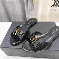 高版本出厂 「SAINT LAURENT*」F017 圣罗兰26ss夏季新款ysl 圣罗兰平底拖鞋~ 高版本出厂 「SAINT LAURENT*」F017 圣罗兰26ss夏季新款ysl 圣罗兰平底拖鞋~