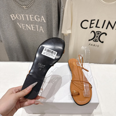 高版本出厂 Celine~赛琳F018 2026ss夏季新款平底时尚罗马风夹脚平底凉鞋New Celi 高版本出厂 Celine~赛琳F018 2026ss夏季新款平底时尚罗马风夹脚平底凉鞋New Celi