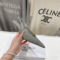 高版本出厂 BALENCIAG*巴黎世家F073 2026ss夏季新款尖头高跟鞋凉鞋非常舒服的高跟凉鞋 高版本出厂 BALENCIAG*巴黎世家F073 2026ss夏季新款尖头高跟鞋凉鞋非常舒服的高跟凉鞋