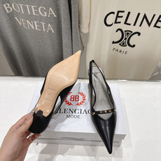 高版本出厂 BALENCIAG*巴黎世家F073 2026ss夏季新款尖头高跟鞋凉鞋非常舒服的高跟凉鞋 高版本出厂 BALENCIAG*巴黎世家F073 2026ss夏季新款尖头高跟鞋凉鞋非常舒服的高跟凉鞋