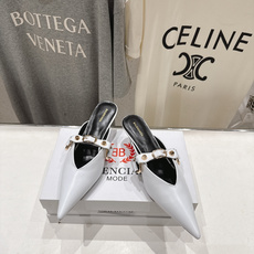 高版本出厂 BALENCIAG*巴黎世家F073 2026ss夏季新款尖头高跟鞋拖鞋非常舒服的高跟拖鞋 高版本出厂 BALENCIAG*巴黎世家F073 2026ss夏季新款尖头高跟鞋拖鞋非常舒服的高跟拖鞋