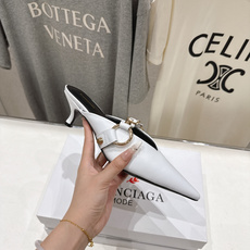 高版本出厂 BALENCIAG*巴黎世家F073 2026ss夏季新款尖头高跟鞋拖鞋非常舒服的高跟拖鞋 高版本出厂 BALENCIAG*巴黎世家F073 2026ss夏季新款尖头高跟鞋拖鞋非常舒服的高跟拖鞋