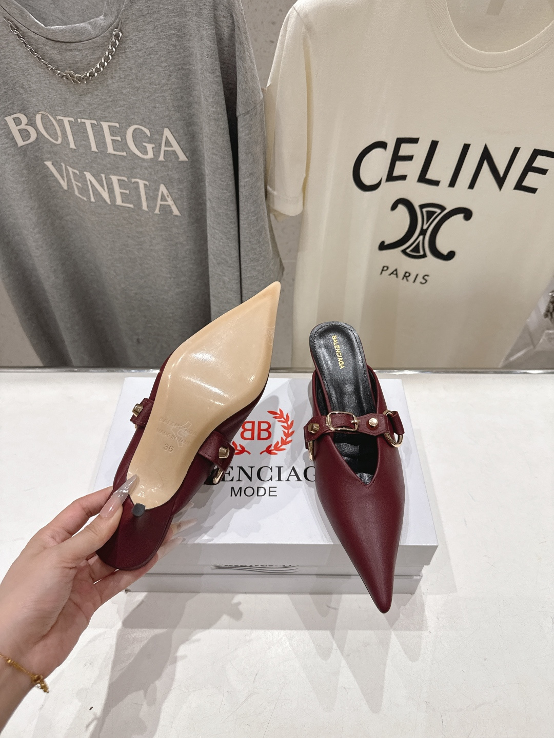 高版本出厂 BALENCIAG*巴黎世家F073 2026ss夏季新款尖头高跟鞋拖鞋非常舒服的高跟拖鞋 高版本出厂 BALENCIAG*巴黎世家F073 2026ss夏季新款尖头高跟鞋拖鞋非常舒服的高跟拖鞋