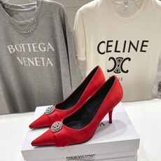 高版本出厂 BALENCIAG*巴黎世家F073 2026ss夏季新款水钻蝴蝶结尖头高跟鞋单鞋非常舒服 高版本出厂 BALENCIAG*巴黎世家F073 2026ss夏季新款水钻蝴蝶结尖头高跟鞋单鞋非常舒服
