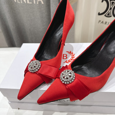 高版本出厂 BALENCIAG*巴黎世家F073 2026ss夏季新款水钻蝴蝶结尖头高跟鞋单鞋非常舒服 高版本出厂 BALENCIAG*巴黎世家F073 2026ss夏季新款水钻蝴蝶结尖头高跟鞋单鞋非常舒服