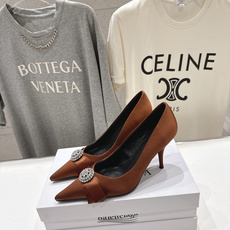 高版本出厂 BALENCIAG*巴黎世家F073 2026ss夏季新款水钻蝴蝶结尖头高跟鞋单鞋非常舒服 高版本出厂 BALENCIAG*巴黎世家F073 2026ss夏季新款水钻蝴蝶结尖头高跟鞋单鞋非常舒服