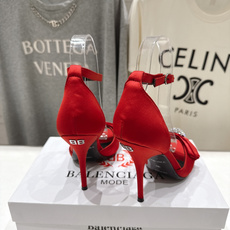高版本出厂 BALENCIAG*巴黎世家F073 2026ss夏季新款水钻蝴蝶结鱼嘴高跟鞋凉鞋非常舒服 高版本出厂 BALENCIAG*巴黎世家F073 2026ss夏季新款水钻蝴蝶结鱼嘴高跟鞋凉鞋非常舒服