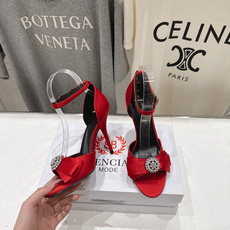 高版本出厂 BALENCIAG*巴黎世家F073 2026ss夏季新款水钻蝴蝶结鱼嘴高跟鞋凉鞋非常舒服 高版本出厂 BALENCIAG*巴黎世家F073 2026ss夏季新款水钻蝴蝶结鱼嘴高跟鞋凉鞋非常舒服