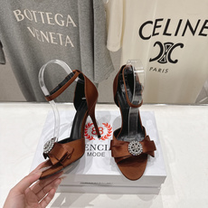 高版本出厂 BALENCIAG*巴黎世家F073 2026ss夏季新款水钻蝴蝶结鱼嘴高跟鞋凉鞋非常舒服 高版本出厂 BALENCIAG*巴黎世家F073 2026ss夏季新款水钻蝴蝶结鱼嘴高跟鞋凉鞋非常舒服