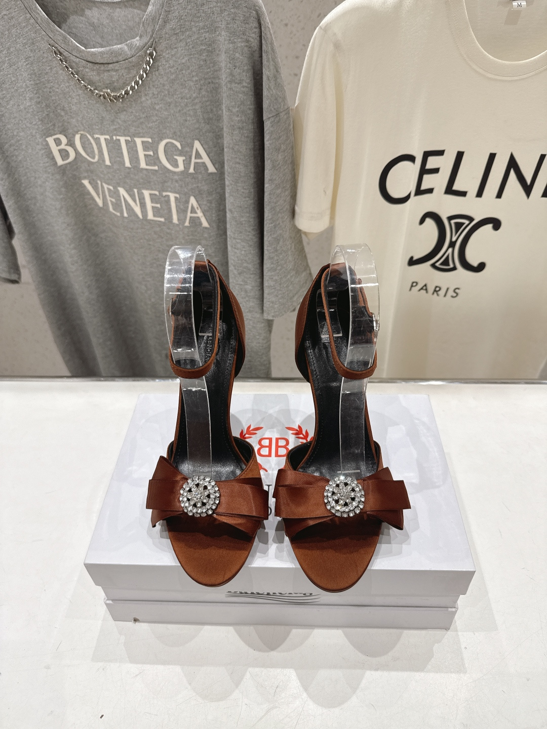 高版本出厂  BALENCIAG*巴黎世家F073 2026ss夏季新款水钻蝴蝶结鱼嘴高跟鞋凉鞋非常舒服