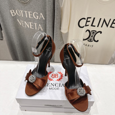 高版本出厂 BALENCIAG*巴黎世家F073 2026ss夏季新款水钻蝴蝶结鱼嘴高跟鞋凉鞋非常舒服 高版本出厂 BALENCIAG*巴黎世家F073 2026ss夏季新款水钻蝴蝶结鱼嘴高跟鞋凉鞋非常舒服