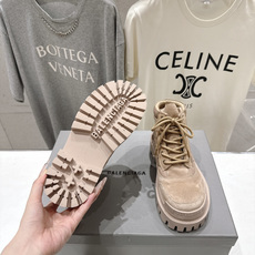 高版本出厂 男码+20 BALENCIAG*巴黎世家F046 2026ss秋冬新款高帮系带短靴 情侣 高版本出厂 男码+20 BALENCIAG*巴黎世家F046 2026ss秋冬新款高帮系带短靴 情侣