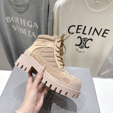 高版本出厂 男码+20 BALENCIAG*巴黎世家F046 2026ss秋冬新款高帮系带短靴 情侣 高版本出厂 男码+20 BALENCIAG*巴黎世家F046 2026ss秋冬新款高帮系带短靴 情侣