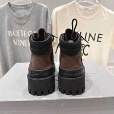 高版本出厂 男码+20 BALENCIAG*巴黎世家F046 2026ss秋冬新款高帮系带短靴 情侣 高版本出厂 男码+20 BALENCIAG*巴黎世家F046 2026ss秋冬新款高帮系带短靴 情侣