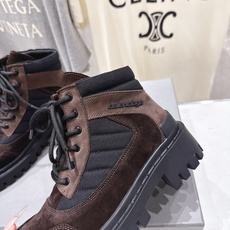 高版本出厂 男码+20 BALENCIAG*巴黎世家F046 2026ss秋冬新款高帮系带短靴 情侣 高版本出厂 男码+20 BALENCIAG*巴黎世家F046 2026ss秋冬新款高帮系带短靴 情侣