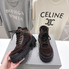 高版本出厂 男码+20 BALENCIAG*巴黎世家F046 2026ss秋冬新款高帮系带短靴 情侣 高版本出厂 男码+20 BALENCIAG*巴黎世家F046 2026ss秋冬新款高帮系带短靴 情侣