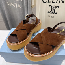 高版本出厂 Prada/普拉达F029 2026ss夏季新款复古风沙滩厚底凉鞋这个鞋型真的属于经典不会过 高版本出厂 Prada/普拉达F029 2026ss夏季新款复古风沙滩厚底凉鞋这个鞋型真的属于经典不会过