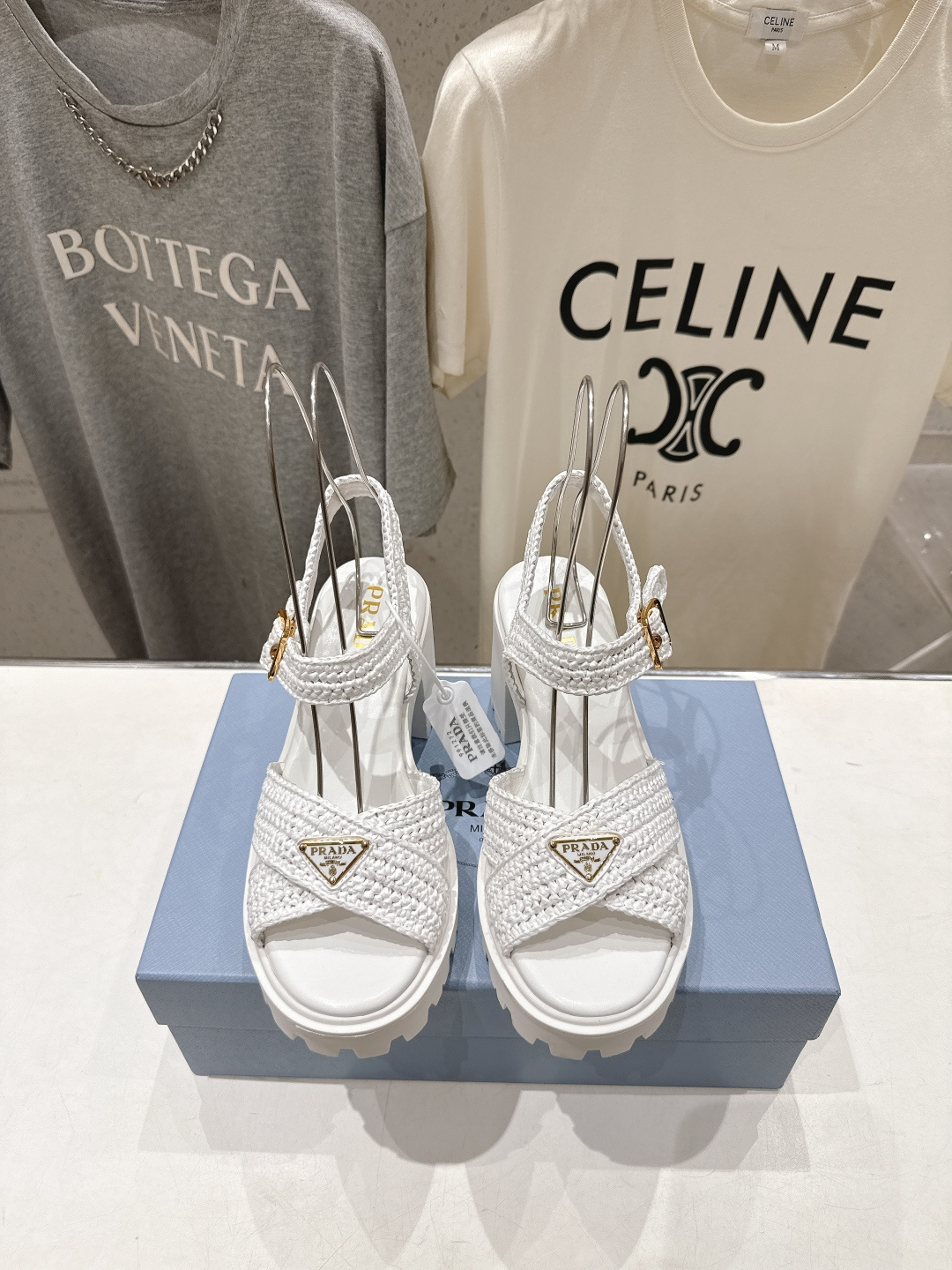高版本出厂  Prada/普拉达F029 26ss夏季新款高跟厚底沙滩凉鞋这个鞋型真的属于经典不会过时的