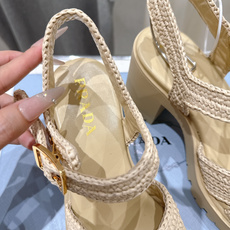 高版本出厂 Prada/普拉达F029 26ss夏季新款高跟厚底沙滩凉鞋这个鞋型真的属于经典不会过时的 高版本出厂 Prada/普拉达F029 26ss夏季新款高跟厚底沙滩凉鞋这个鞋型真的属于经典不会过时的