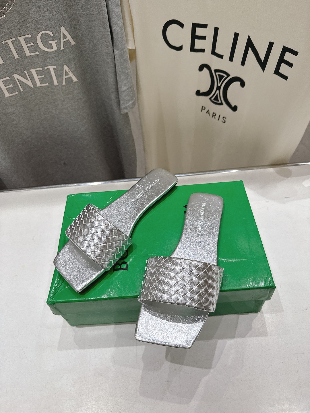 高版本出厂 Bottega Veneta/BV F065 2026ss夏季新款Parco Mule女士平