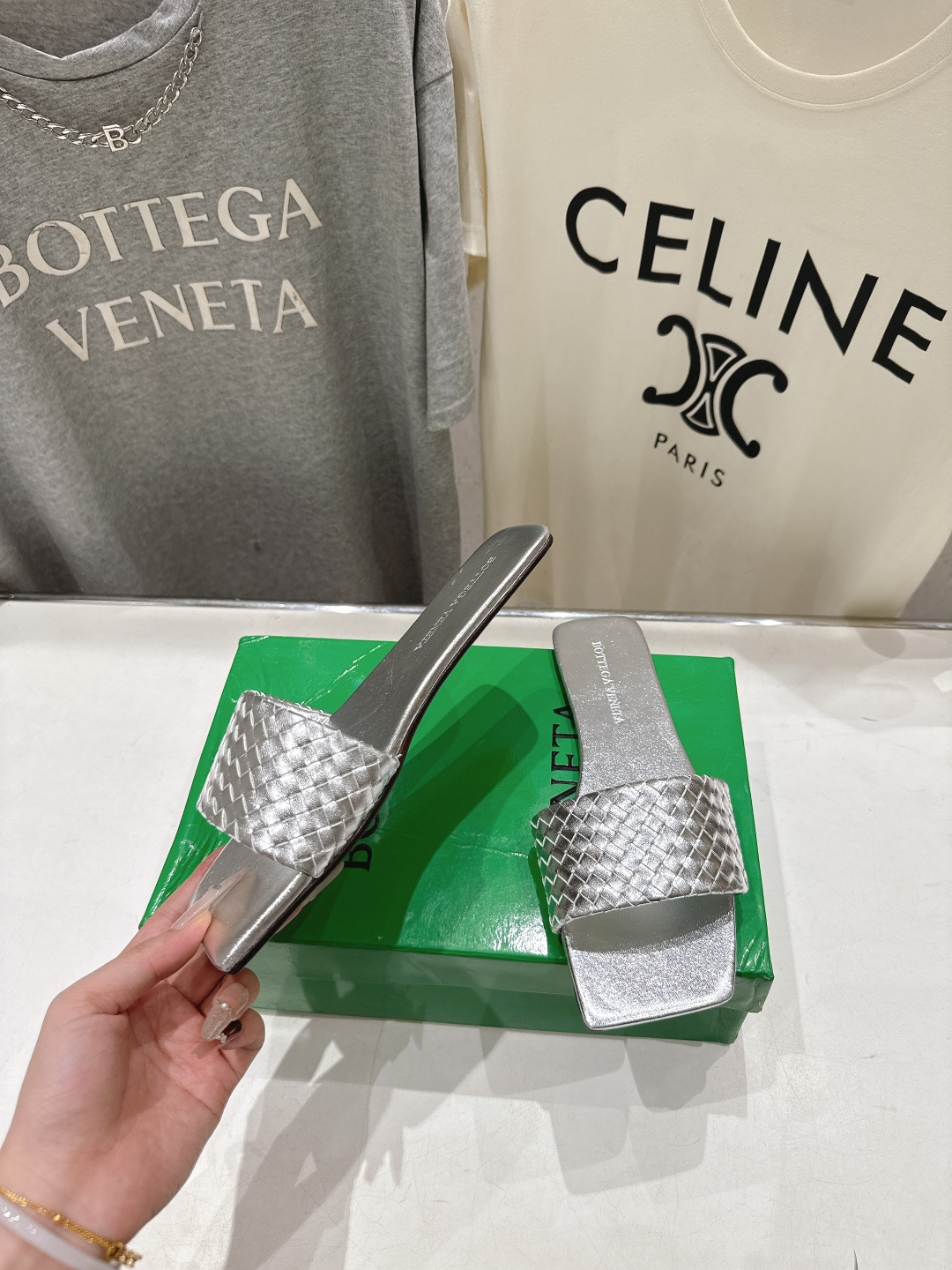 高版本出厂 Bottega Veneta/BV F065 2026ss夏季新款Parco Mule女士平