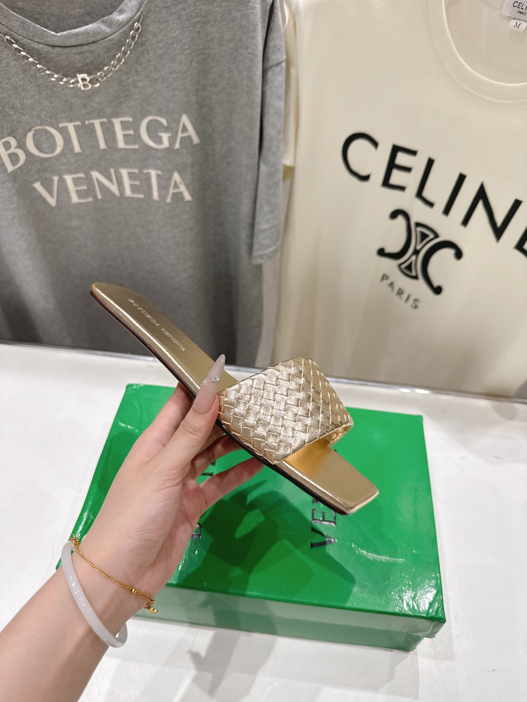 高版本出厂 Bottega Veneta/BV F065 2026ss夏季新款Parco Mule女士平