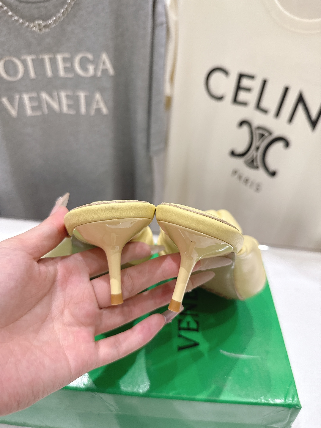 高版本出厂 Bottega Veneta/BV F065 2026ss夏季新款Parco Mule女士打