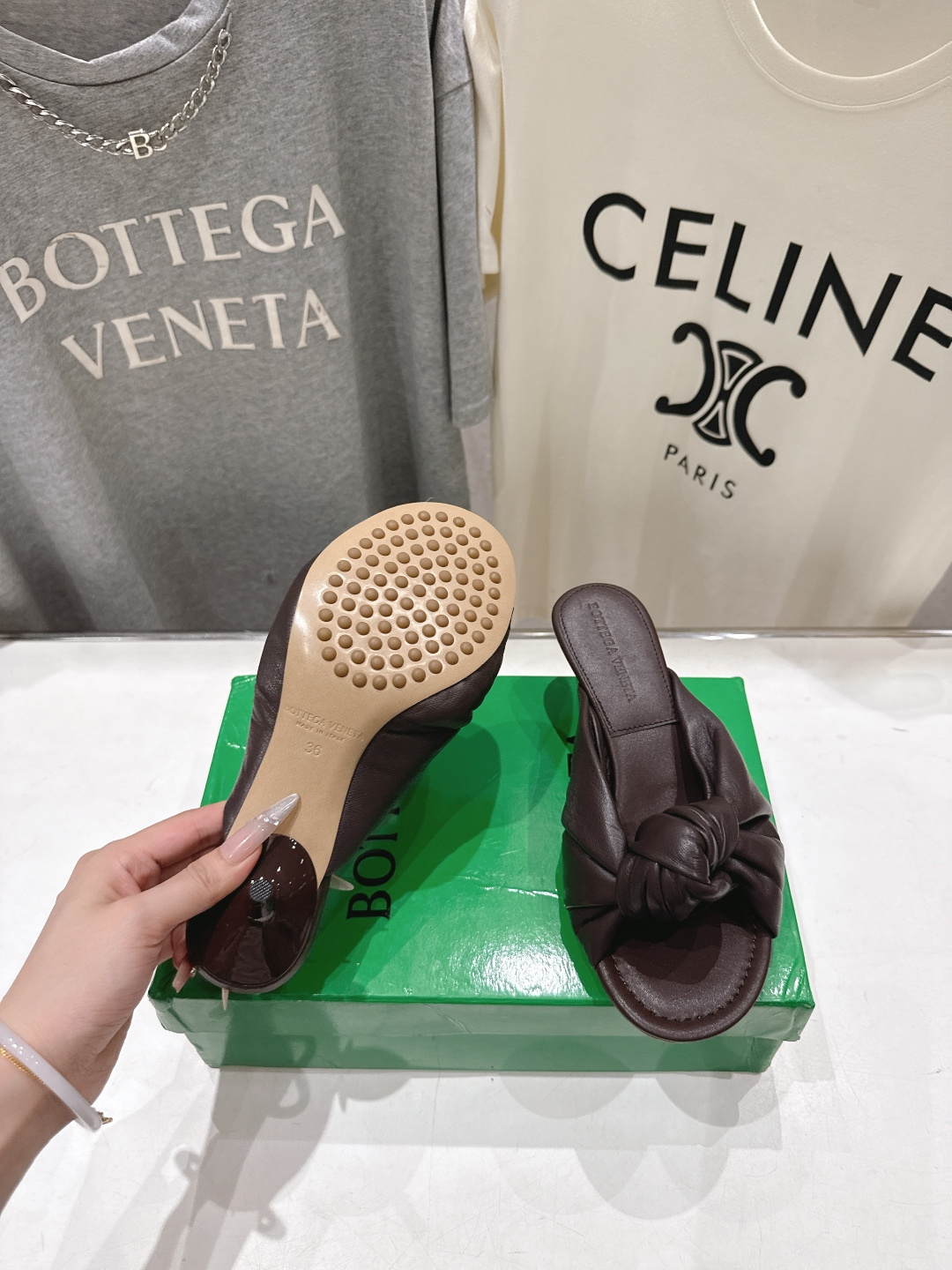高版本出厂 Bottega Veneta/BV F065 2026ss夏季新款Parco Mule女士打