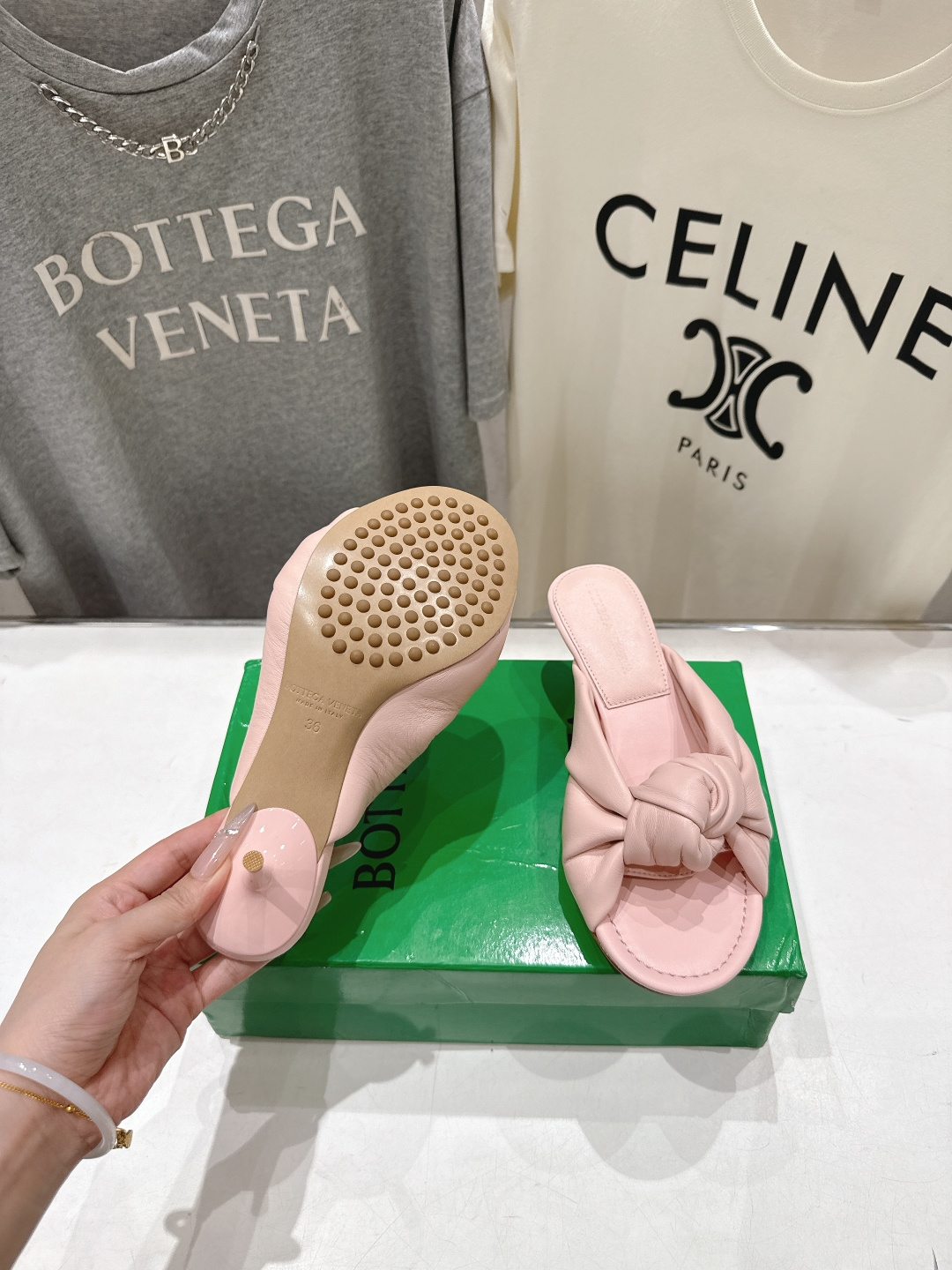 高版本出厂 Bottega Veneta/BV F065 2026ss夏季新款Parco Mule女士打