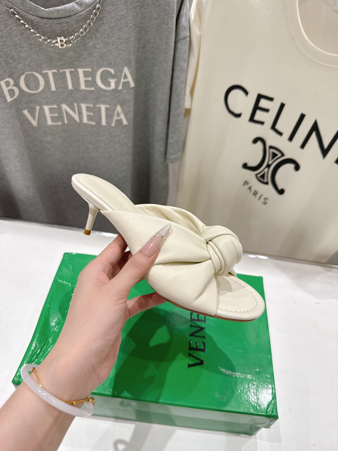 高版本出厂 Bottega Veneta/BV F065 2026ss夏季新款Parco Mule女士打