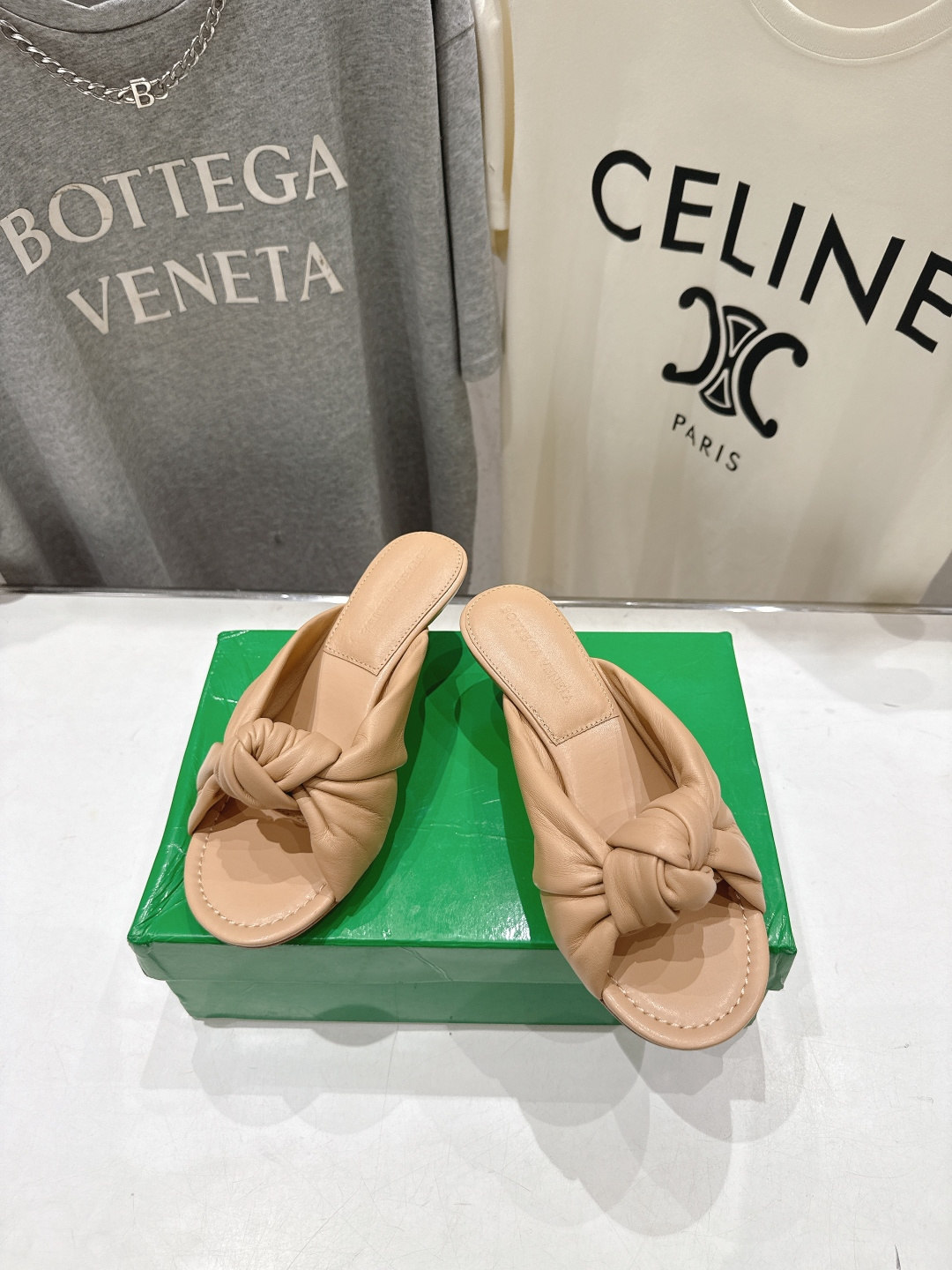 高版本出厂 Bottega Veneta/BV F065 2026ss夏季新款Parco Mule女士打