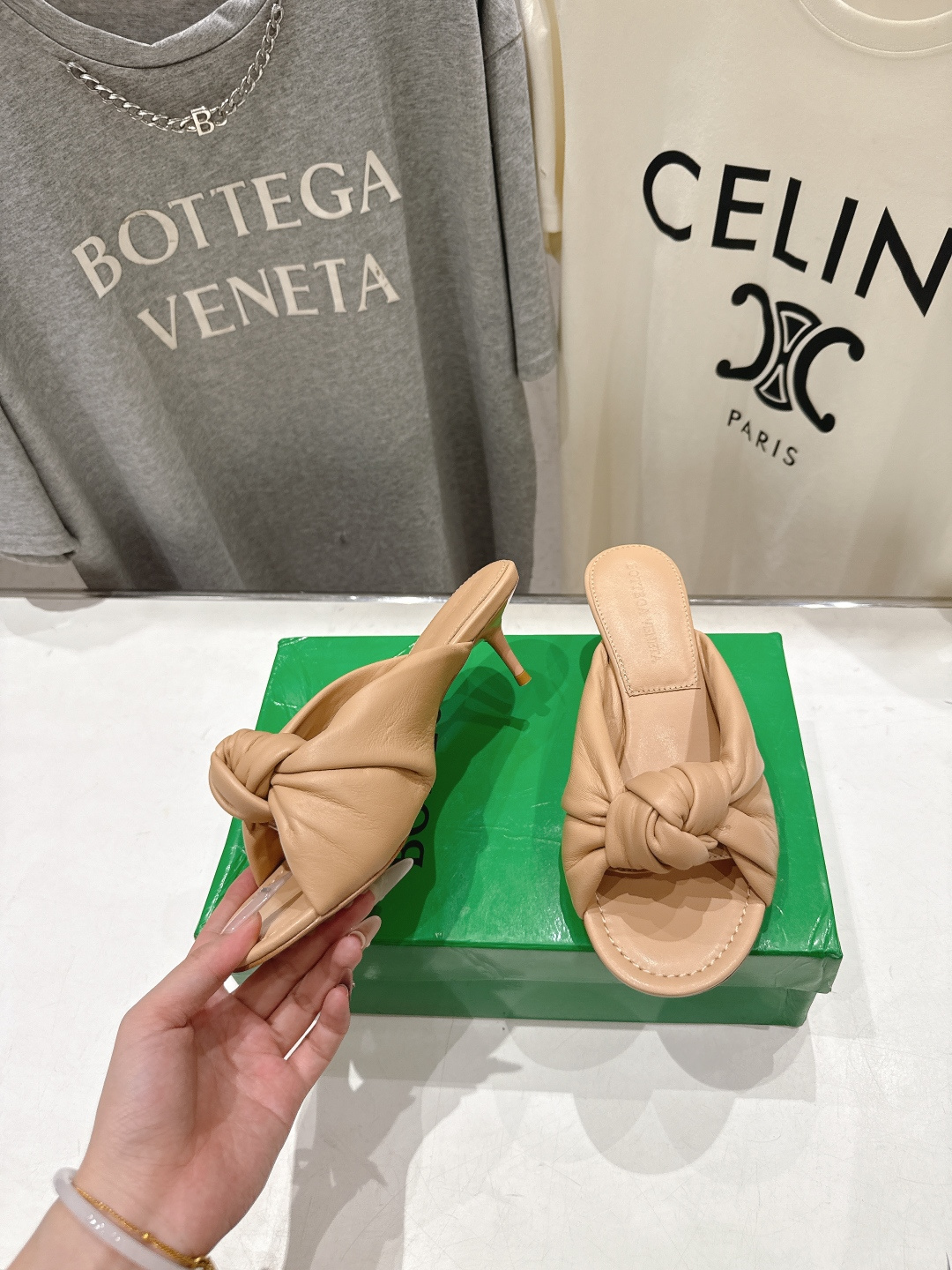 高版本出厂 Bottega Veneta/BV F065 2026ss夏季新款Parco Mule女士打