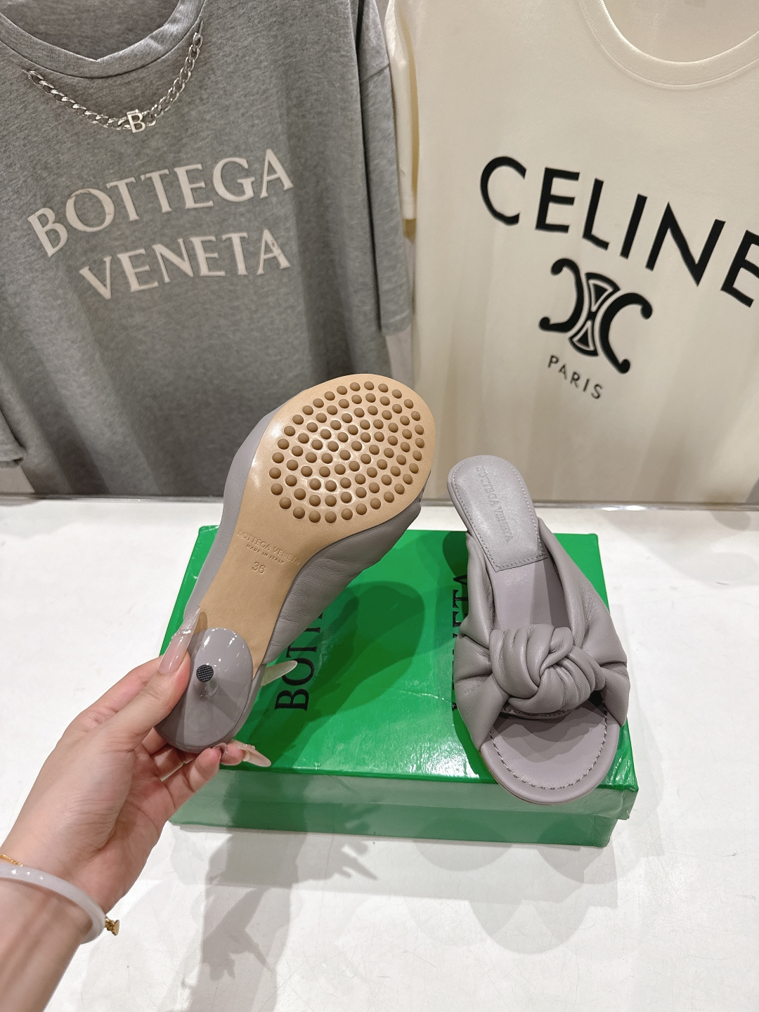 高版本出厂 Bottega Veneta/BV F065 2026ss夏季新款Parco Mule女士打