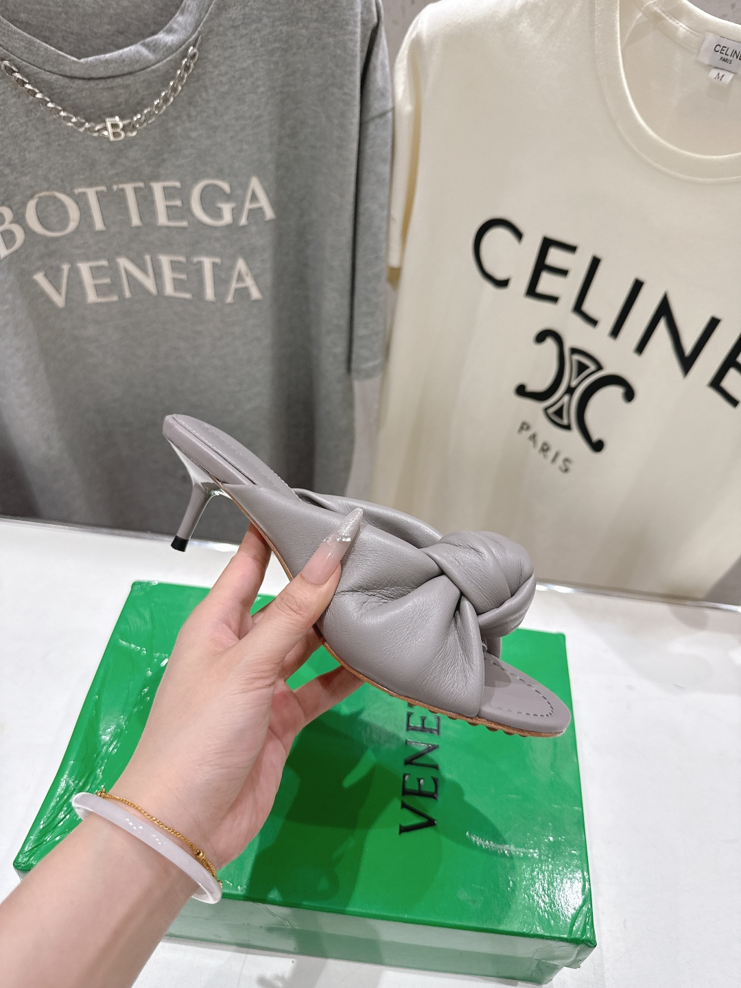 高版本出厂 Bottega Veneta/BV F065 2026ss夏季新款Parco Mule女士打