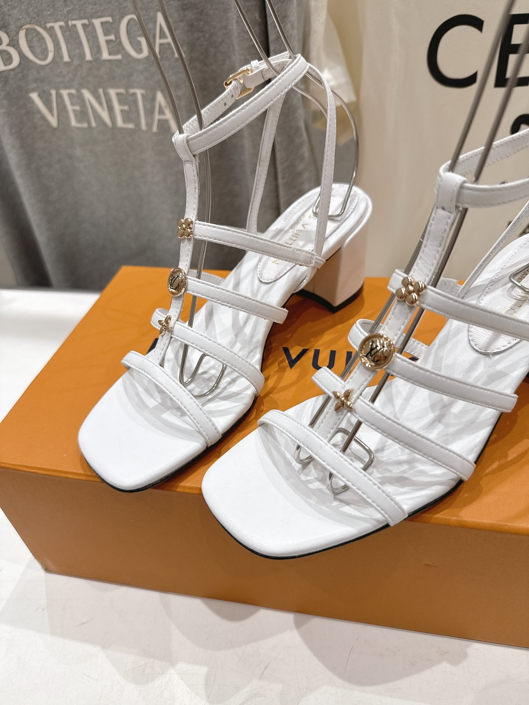 高版本出厂  Louis Vuitton ss26 new arrival LV驴牌夏季系列新款高跟鞋凉