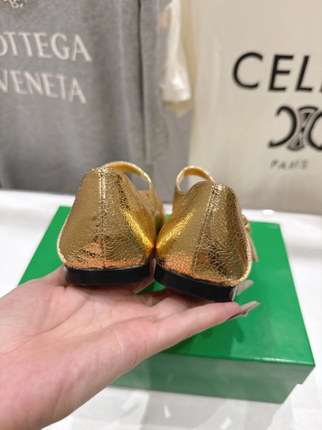 高版本出厂Bottega Veneta/BV F065 2026ss新款玛丽珍平底鞋乐福鞋 高定的配色 