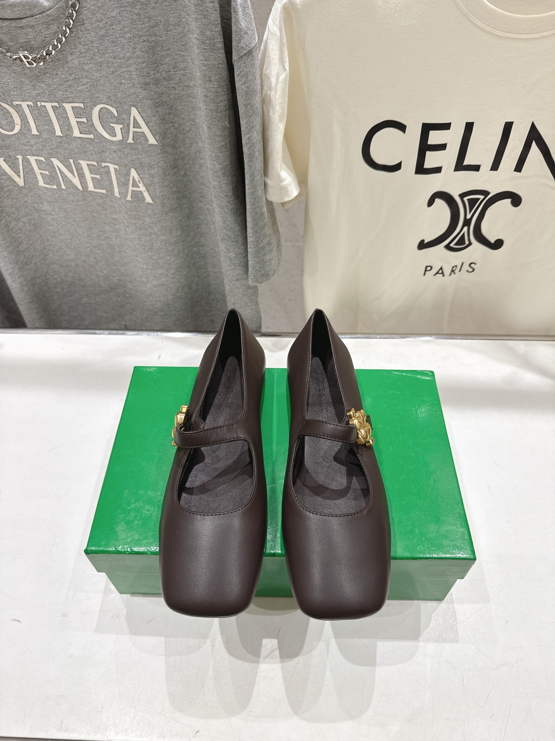 高版本出厂Bottega Veneta/BV F065 2026ss新款玛丽珍平底鞋乐福鞋 高定的配色 