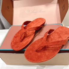顶级出厂 莞货 带飞机盒 Loro Piana* LP||诺悠翩雅2026ss夏季新款平底夹脚拖鞋人字拖 顶级出厂 莞货 带飞机盒 Loro Piana* LP||诺悠翩雅2026ss夏季新款平底夹脚拖鞋人字拖