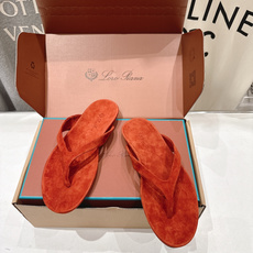 顶级出厂 莞货 带飞机盒 Loro Piana* LP||诺悠翩雅2026ss夏季新款平底夹脚拖鞋人字拖 顶级出厂 莞货 带飞机盒 Loro Piana* LP||诺悠翩雅2026ss夏季新款平底夹脚拖鞋人字拖