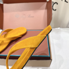 顶级出厂 莞货 带飞机盒 Loro Piana* LP||诺悠翩雅2026ss夏季新款平底夹脚拖鞋人字拖 顶级出厂 莞货 带飞机盒 Loro Piana* LP||诺悠翩雅2026ss夏季新款平底夹脚拖鞋人字拖