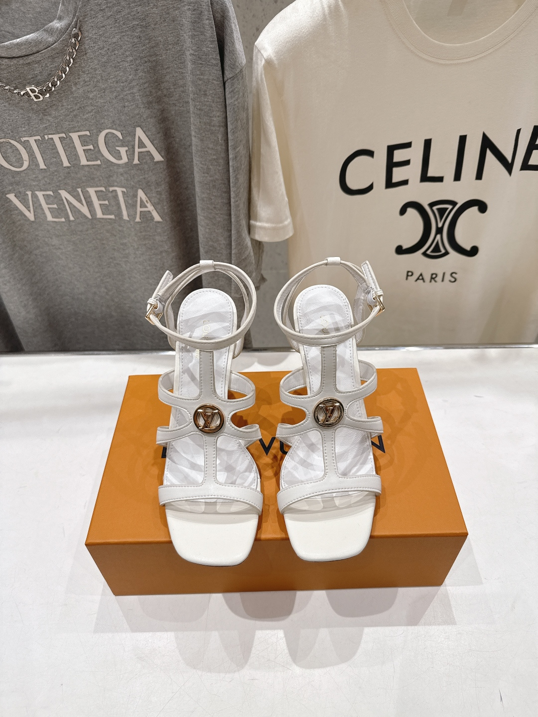 高版本出厂  Louis Vuitton ss26 new arrival LV驴牌夏季系列新款高跟鞋凉