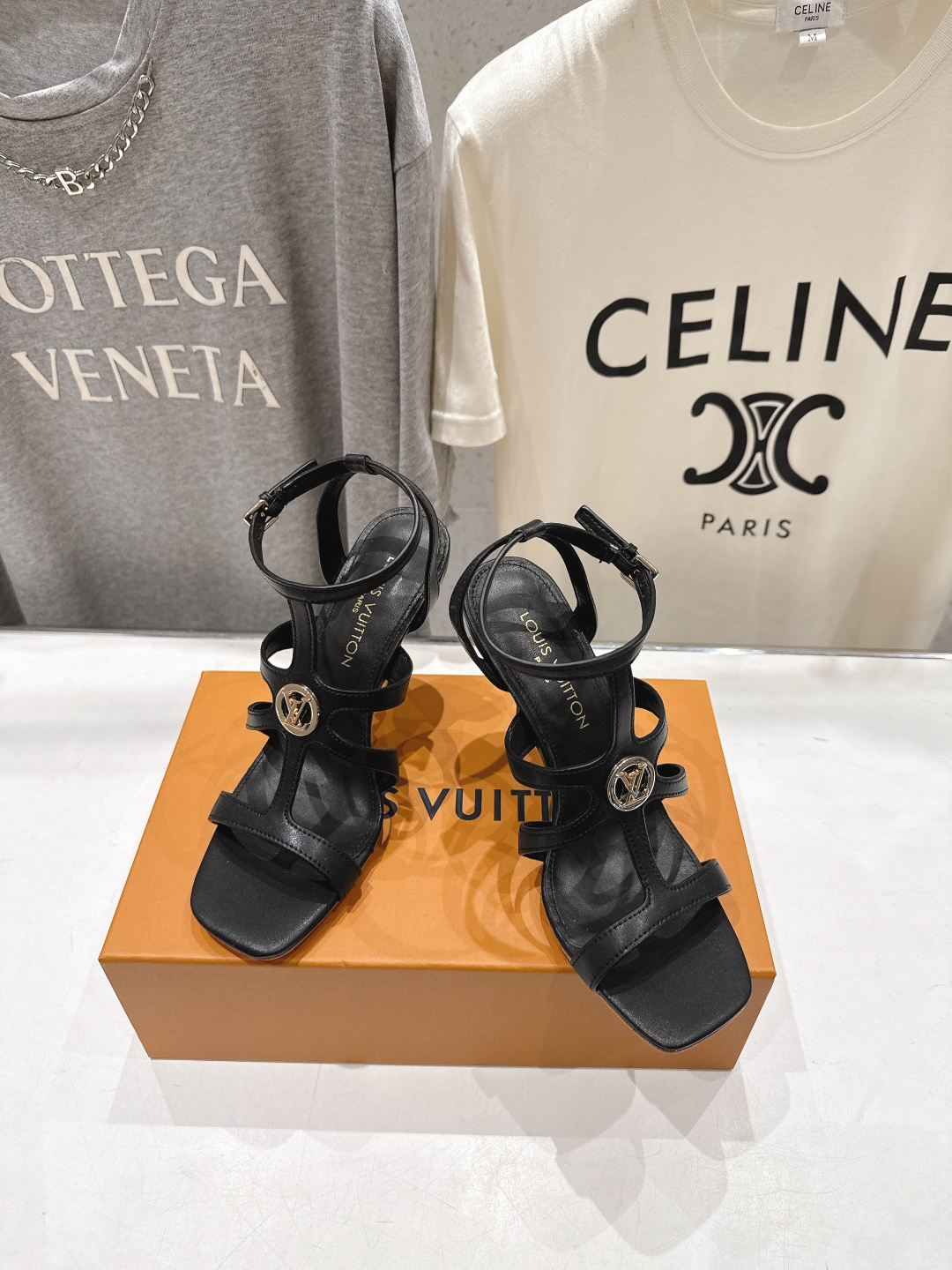 高版本出厂  Louis Vuitton ss26 new arrival LV驴牌夏季系列新款高跟鞋凉