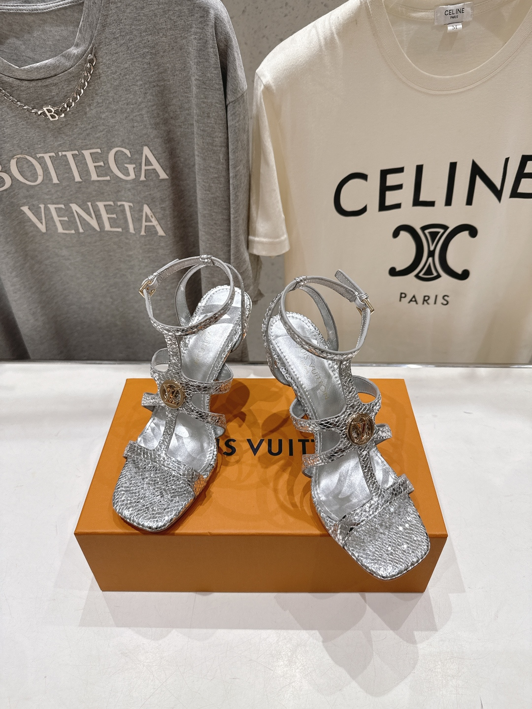 高版本出厂  Louis Vuitton ss26 new arrival LV驴牌夏季系列新款高跟鞋凉