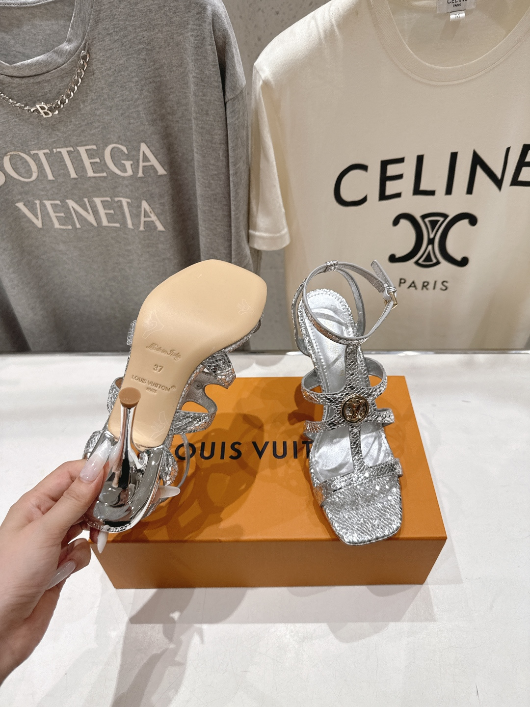高版本出厂  Louis Vuitton ss26 new arrival LV驴牌夏季系列新款高跟鞋凉